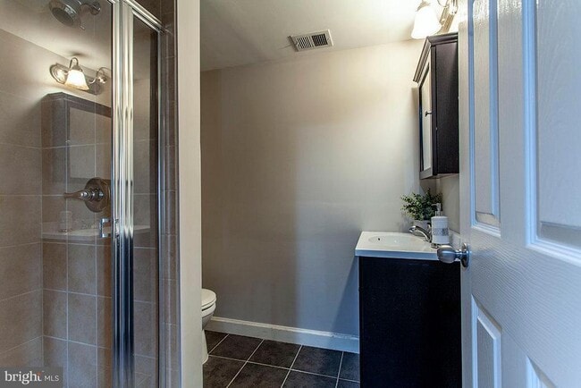 Building Photo - 1603 Durham Way