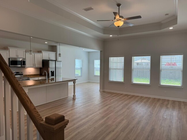 Building Photo - 1814 Albarado Trl