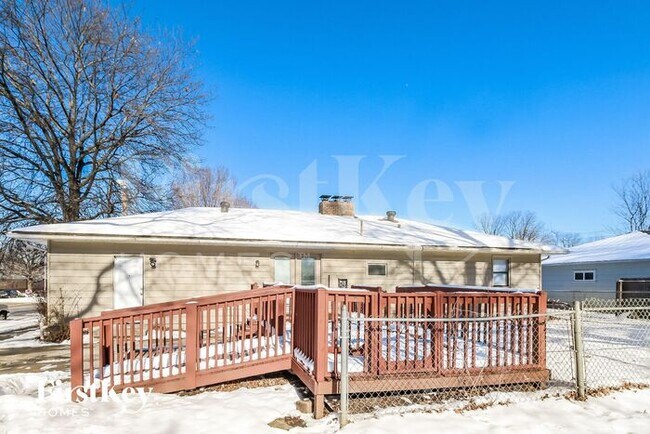 Building Photo - 13001 East 37th Terrace S