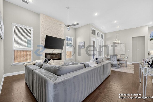 Building Photo - 7313 Zachery Dr