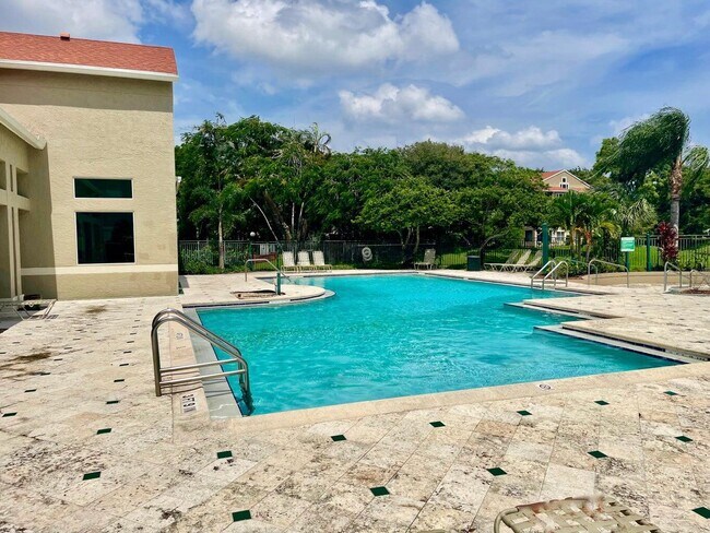 Building Photo - 1760 Palm Cove Blvd