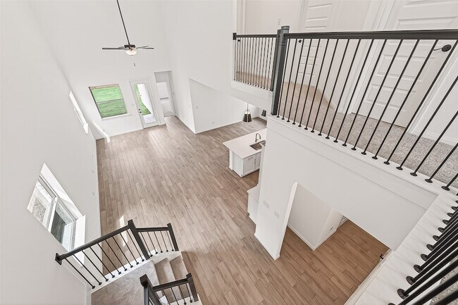 Building Photo - 7327 Blue Gentiana Ln