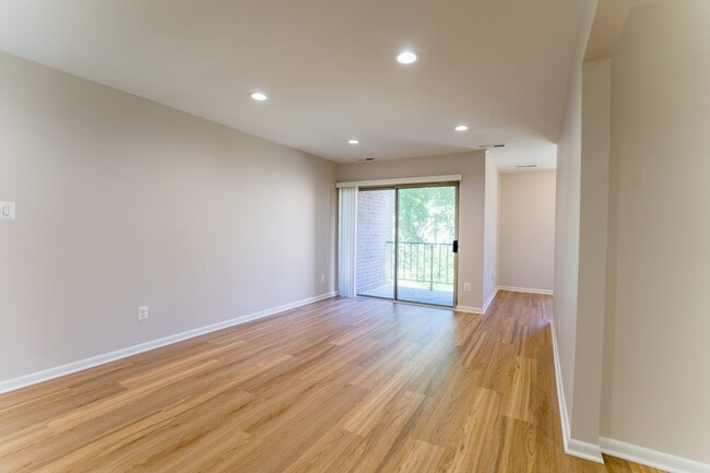 Building Photo - 8308 Tobin Rd