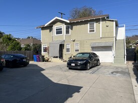 Building Photo - 764 Temple Ave