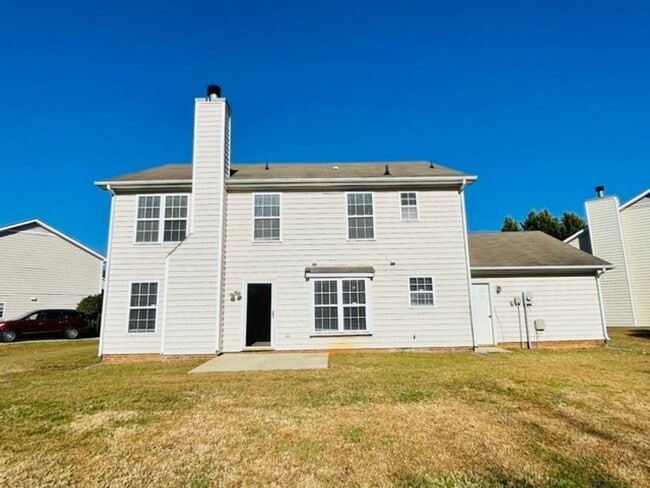 Building Photo - Large house in cul-de-sac