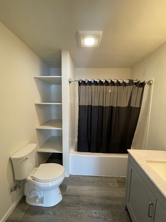 Building Photo - Available Now! Pet-Friendly Updated 2 Bedroom, 1 Bath Home with Fenced Yard & Storage Shed