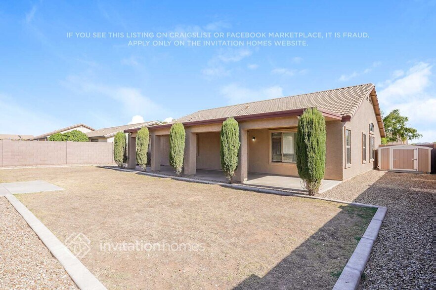 Building Photo - 15890 W Pima St