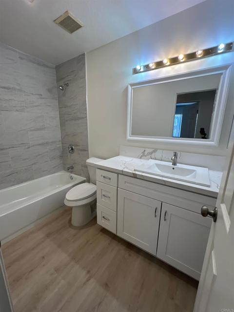 Building Photo - 1766 Bristol Ct