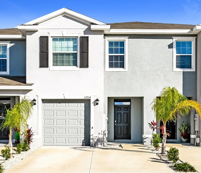 Building Photo - 11904 Stoneport Pl