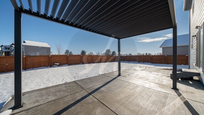 Building Photo - Welcome to Your Dream Home in Lorson Ranch!