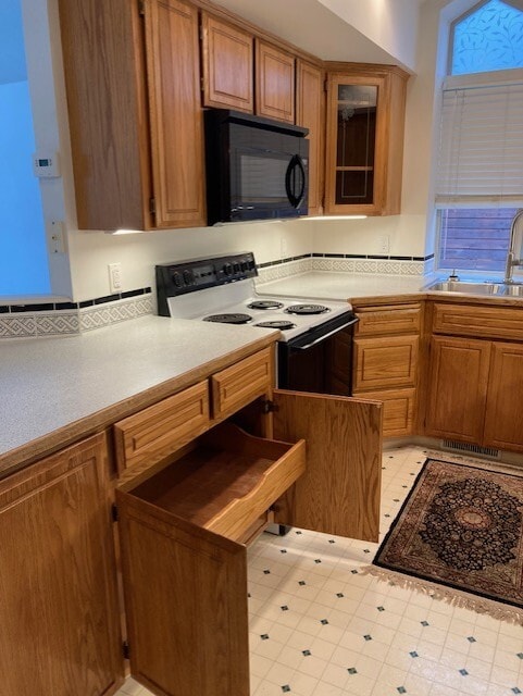 Building Photo - 18317 E Riverway Ave