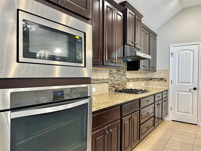 Building Photo - 4207 Oldenburg Ln