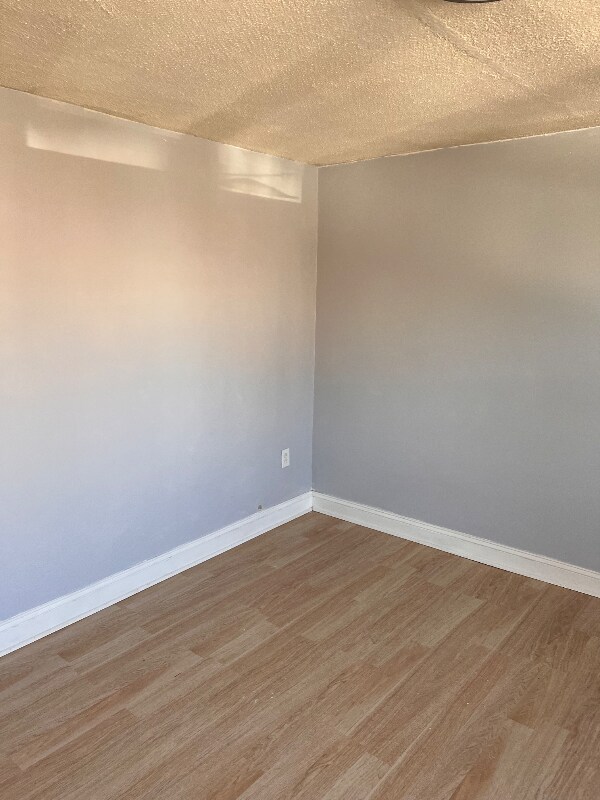 Building Photo - 7004 Clover Ln