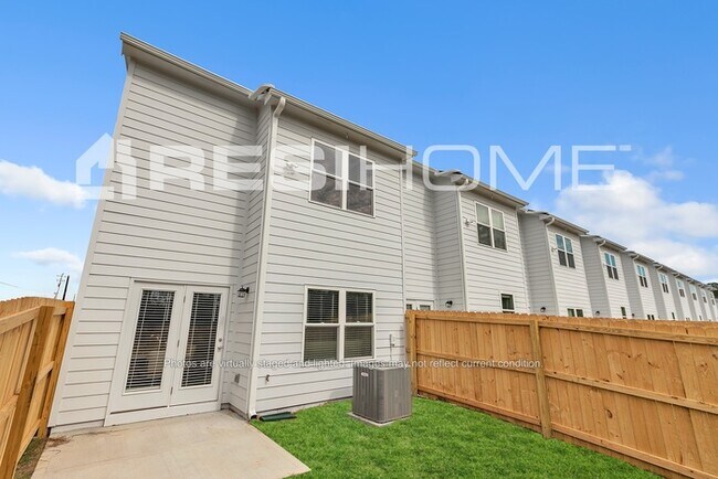 Building Photo - 87 Southport Cir
