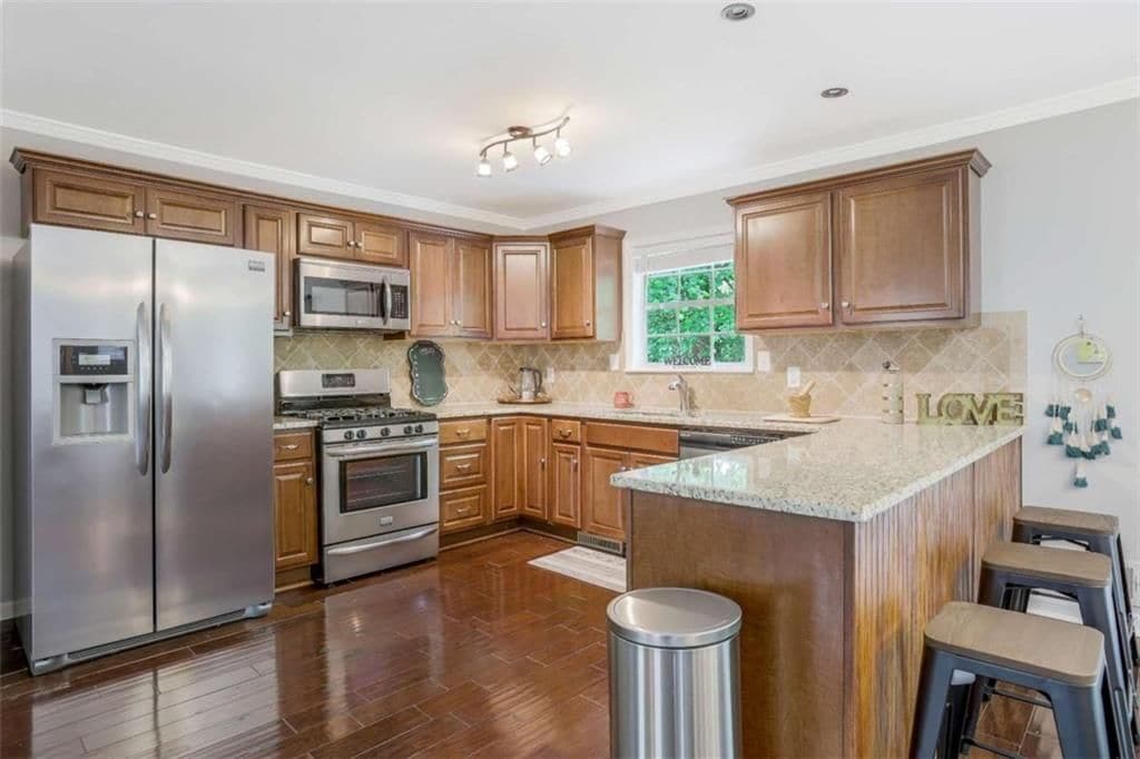 Building Photo - 3211 Flamingo Dr