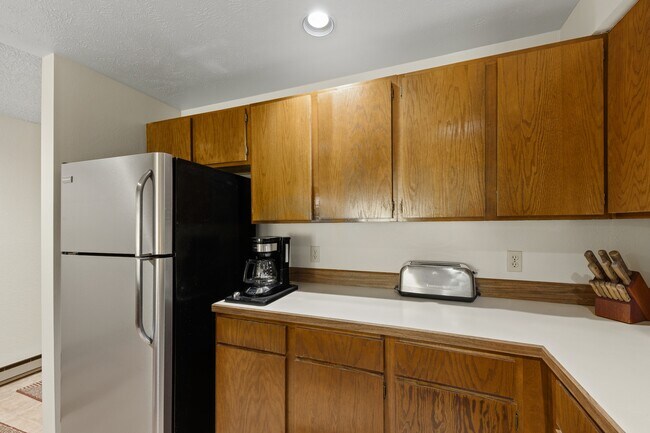 Building Photo - 2822 Hager Ln