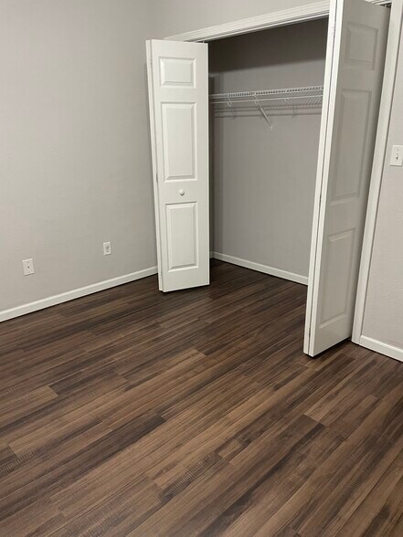 Building Photo - 10555 Butler Cir