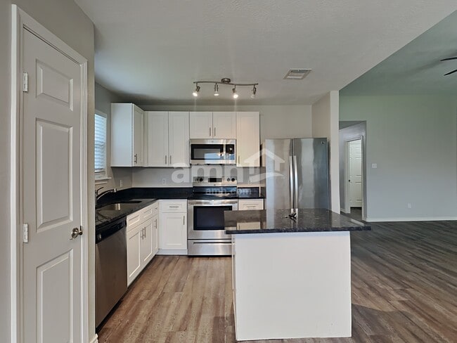 Building Photo - 2616 Cobia Ct