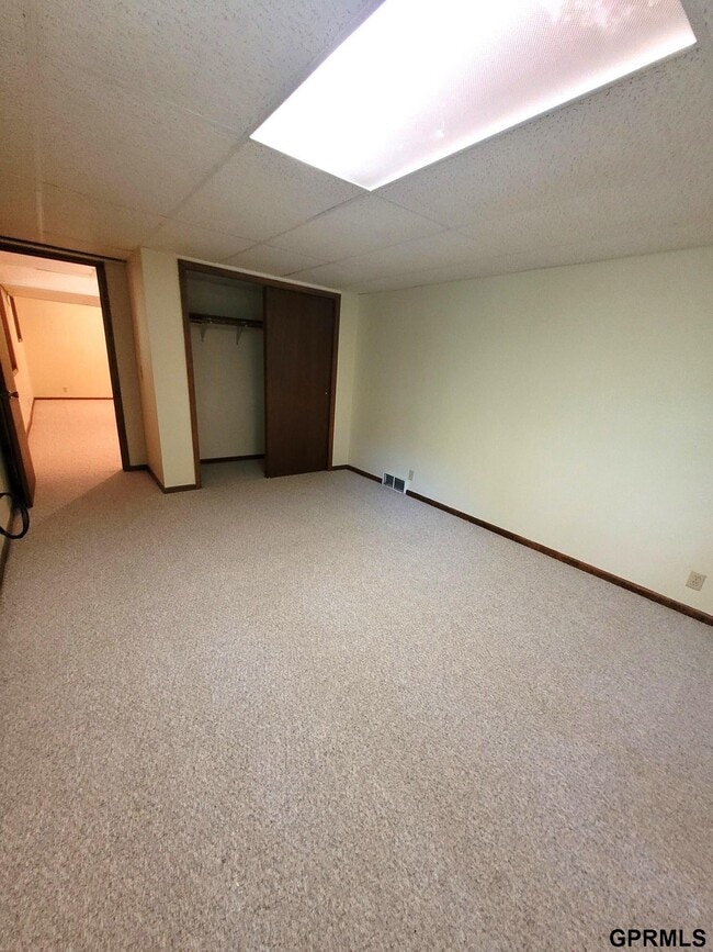 Building Photo - 9268 Erskine Plaza