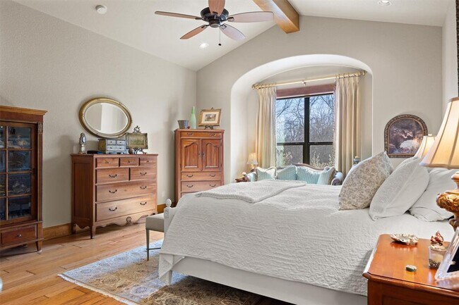 Building Photo - 203 Pristine Dr