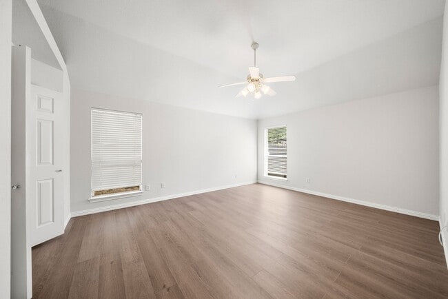 Building Photo - 6507 Watch Hill Ct