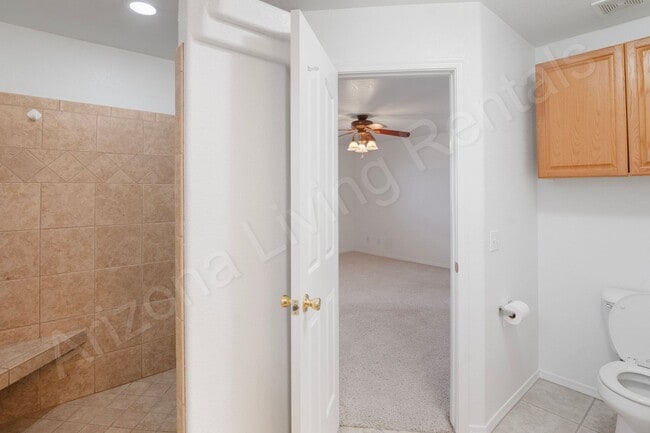 Building Photo - YOUR DREAM HOME AWAITS!