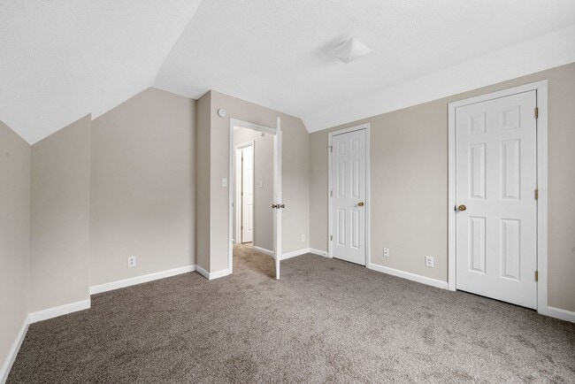 Building Photo - 3 Bedroom Pet friendly Home For Rent Near ...