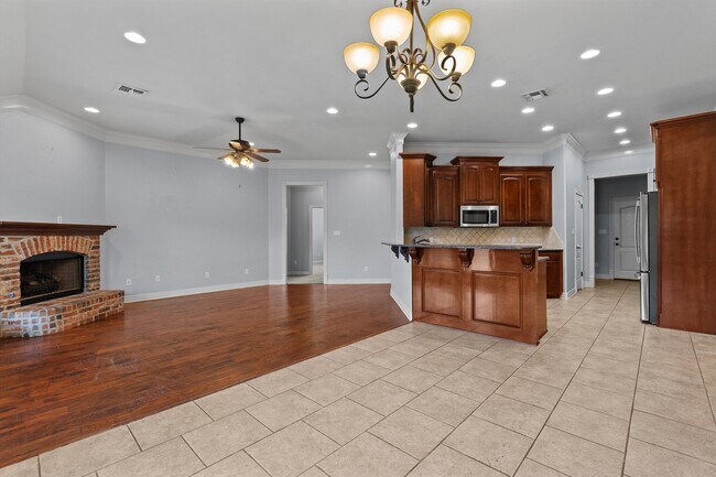 Building Photo - 495 Half Moon Ct