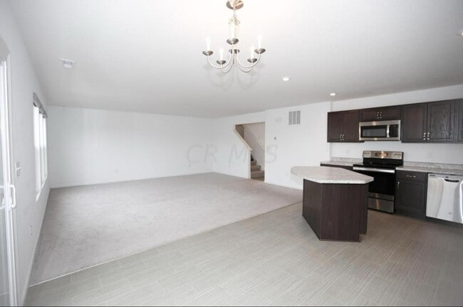 Building Photo - 4978 Crestbrook Dr