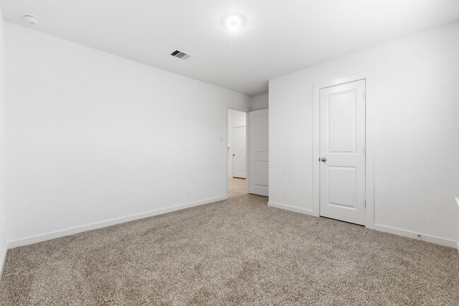 Building Photo - 4311 Windsor Frst Ct