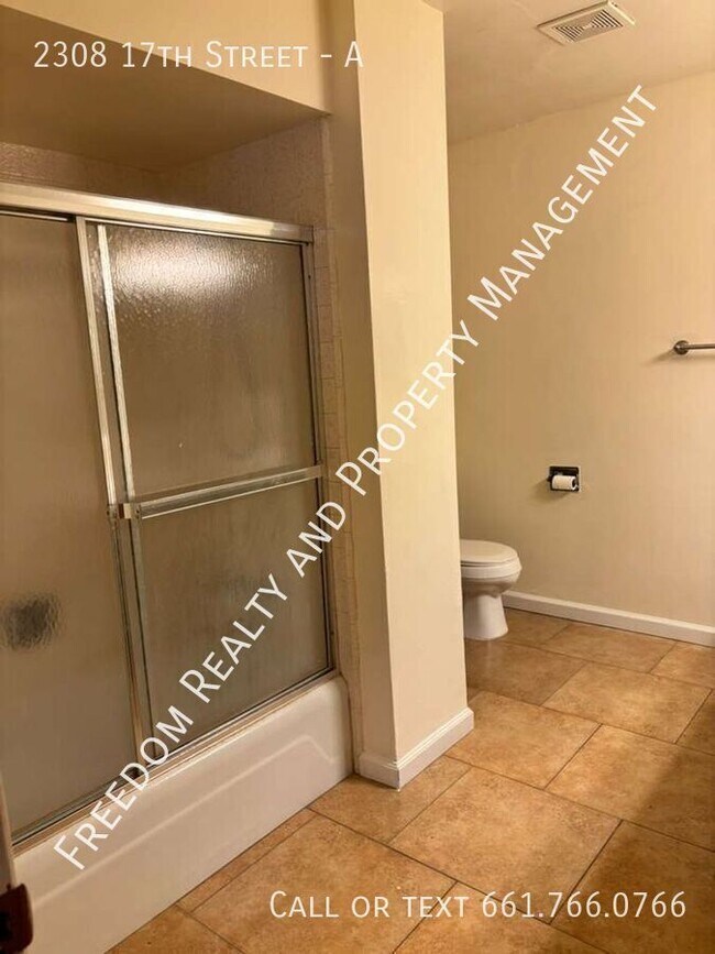 Building Photo - 2308 17th St