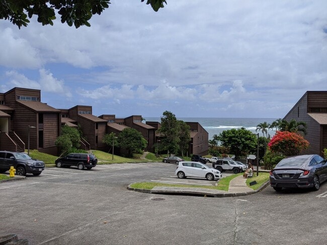 Building Photo - Makaua Village - Kaaawa - 1 Bdrm/1 Bath/1 Prkg - $2,100