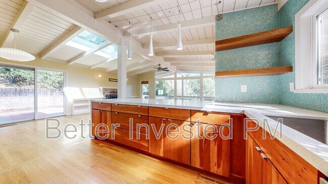 Building Photo - 4230 Mt Taylor Dr