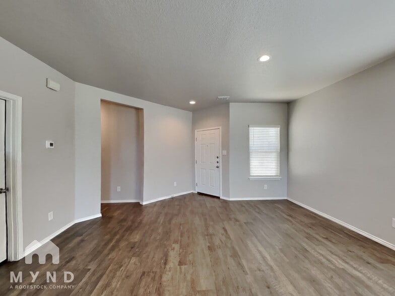 Building Photo - 4113 Asher Alley