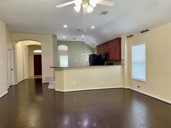 Building Photo - 7038 Cornflower Ln