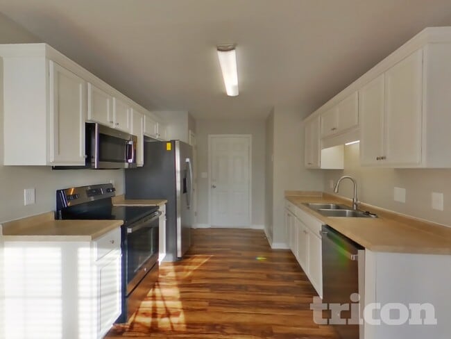 Building Photo - 1723 Ridge Runner Ct