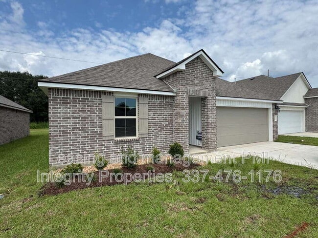 Building Photo - 229 Sidney Oaks Dr
