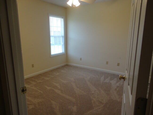 Building Photo - Millwood Park Subdivision