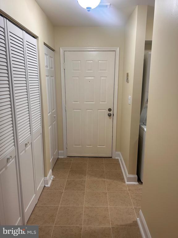 Building Photo - 8513 Falls Run Rd