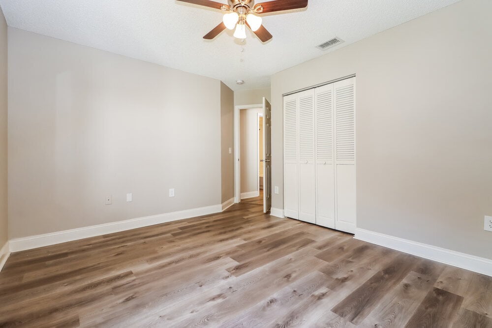 Building Photo - 10917 Freemont Dr