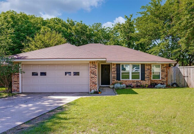 Building Photo - 1106 Lockridge-
