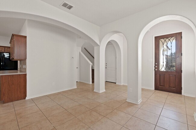 Building Photo - 4219 Woodbridge Way