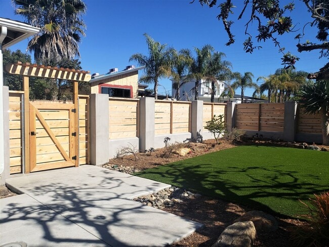 Building Photo - Modernized, 3BD/2BA House in Leucadia: Minutes to Beach, Town, YMCA!