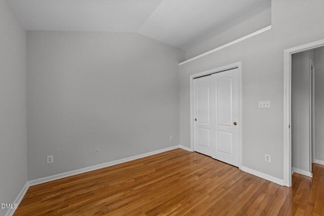 Building Photo - 6809 Middleboro Dr