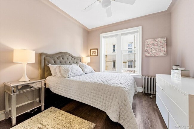 Building Photo - 4006 7th Ave