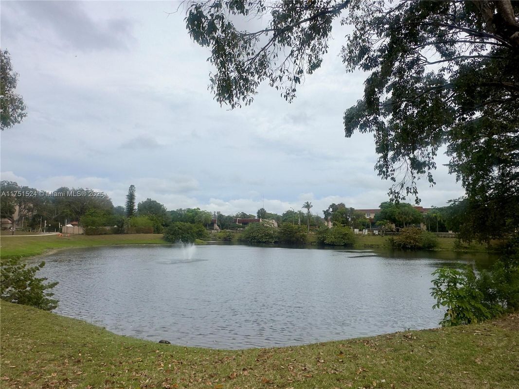 Building Photo - 6010 S Falls Cir Dr
