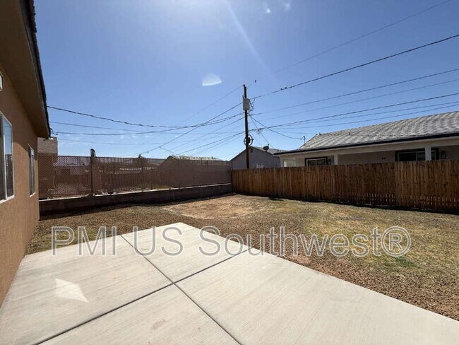 Building Photo - 1530 Jose Ave