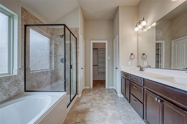 Building Photo - 1412 Nacona Dr