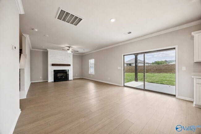 Building Photo - 4608 Hampton Glen Circle SE