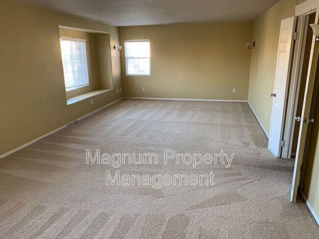 Building Photo - 29675 Ski Ranch St